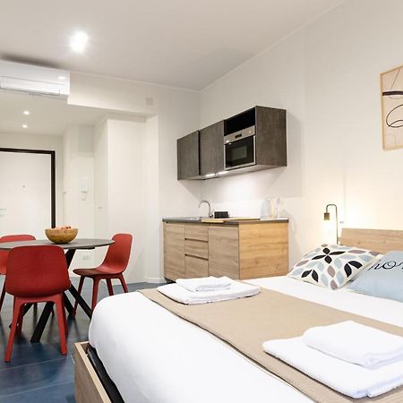Velasquez Apartments - A - San Siro ミラノ エクステリア 写真