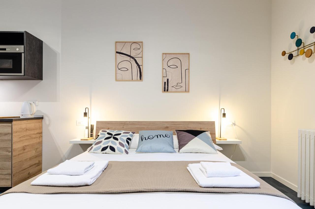 Velasquez Apartments - A - San Siro ミラノ エクステリア 写真